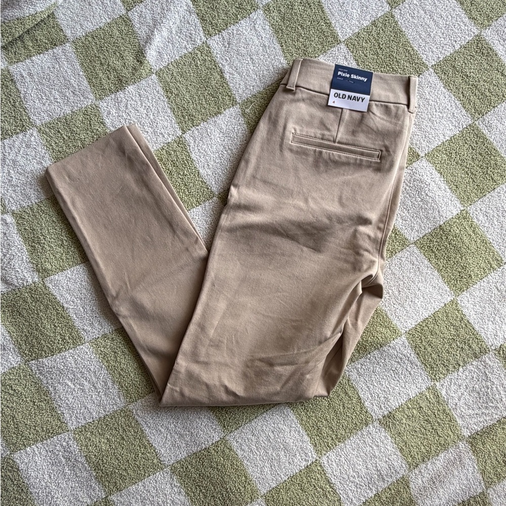 Old Navy Womens Khaki Pixie Pants